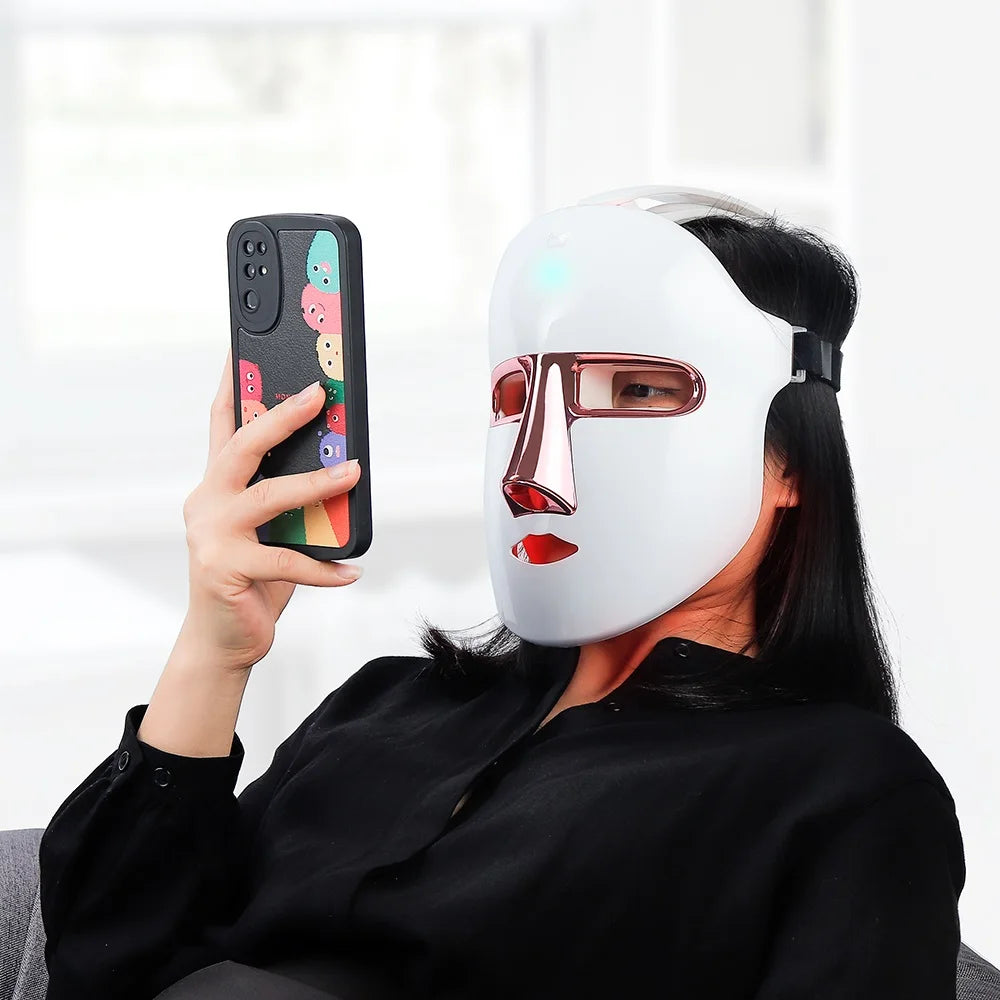 Ivrona™ LED Face Mask Photon